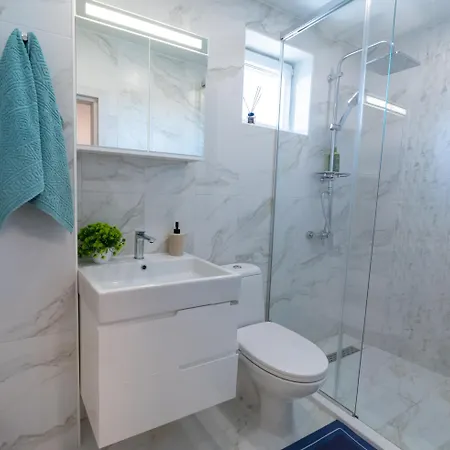 Skyview By Rv Apartament